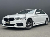リベラーラはガリバーグループのBMW、メルセデスベンツ、アウディなどの輸入車専門店です。