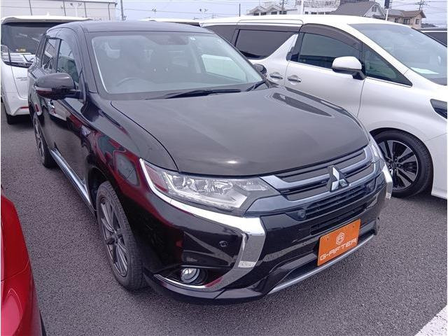 アウトランダーPHEV 2.0 G プレミアムパッケージ 4WD 1オーナー純正ナビBカメラTVロ...