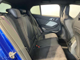 【エアバック】BMWのエアバックやその他の安全装備は、互いに補完しあう事で徹底した安全性を貫きます。万一の事故の際にそれぞれ最適な保護を提供してくれます!