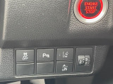 運転席操作部スイッチの画像です。