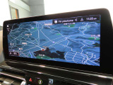 BMW iDriveナビゲーションシステム。ワイドで視認性に優れたスクリーン。