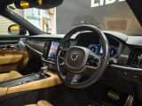 V90クロスカントリー T5 AWD サマム 4WD 本革シート