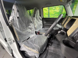 もちろん車内はキレイです♪よりクリーンな状態をキープしたいお客様には『ナノゾーンコート』がおすすめ!新型コロナウイルス対策や、除菌・消臭に効果を発揮し多くの方にご好評いただいております。