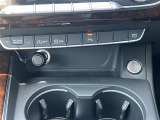 気になる車はすぐにお問い合わせください!画面右側の0066から始まる無料ダイヤルからお問い合わせ下さい!専門スタッフがお車のご質問にお答えいたします!