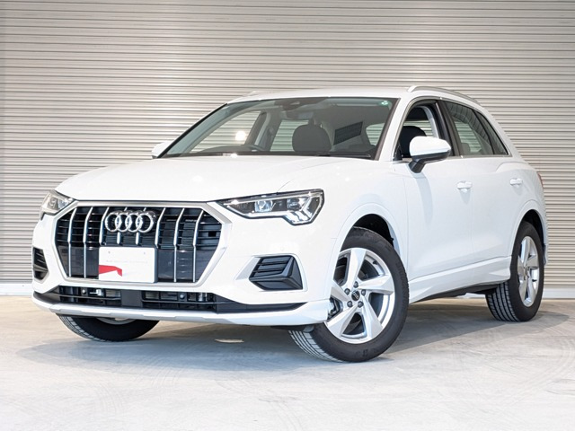 Q3 35 TFSI アドバンスド 