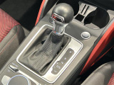 メンテナンスパックはご購入時だけのお得な点検・整備パック(有償)。点検コースと車検コースがございます。詳しくは店舗コーディネーターまでお問い合わせ下さい。