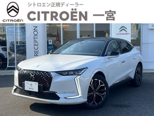 DS4  リヴォリ E-TENSE