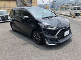日本全国への納車も経験豊富な私たちにお任せ下さい!株ゼロと提携ネットワークと併せ、自社ローダーでの納車などもご自宅、またはご指定場所までOK!*引取りにご来店の際は、車検証登録済みでお渡しとなります。