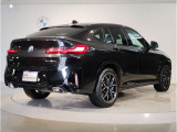 【BMWの伝統-2】時代を超える美しさ。磨き抜かれたエアロダイナミクスが瞳を奪う。一目で伝わるスポーティーなプロポーションは、BMWの走行性能を生み出すのに欠かせない要因の一つです。