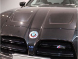 【キドニーグリル】BMWは約90年もの間、ほぼ全ての車両にひと目でBMWだと分かるこの特徴的なフロントグリルが備えられ、デザイン・アイコンとして親しまれてきました。