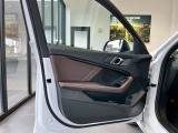【ご納車後について】遠方のお客様はお住まいのエリアのBMWサービス工場にてメンテナンスを受けて頂けます。現地BMWへのお取次ぎなどもさせて頂きますのでご安心下さい。0078-6002-772723
