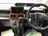 運転中も見やすいメーター。