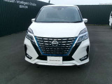 セレナ 1.2 e-POWER ハイウェイスター V 