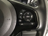 【アダプティブ・クルーズ・コントロール】予め設定した車速内でクルマが自動的に加減速。 前走車との適切な車間距離を維持しながら追従走行し、高速道路でのドライバーの疲労を軽減してくれる嬉しい機能付♪