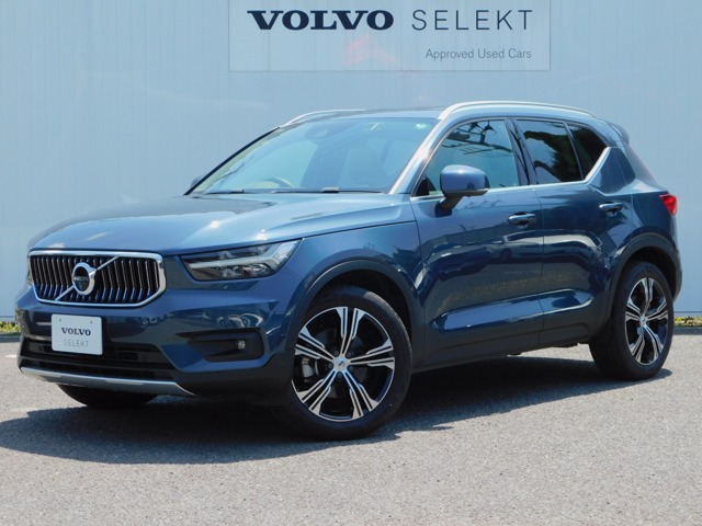 XC40 B4 AWD インスクリプション 4WD 