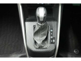 『トヨタ認定中古車』3つの安心を1台にセット!1.徹底した洗浄 2.車両検査証明書つき 3.ロングラン保証つき 全てをクリアした【安心】の証!詳しくスタッフまでお気軽にお問い合わせ下さい。