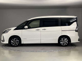 セレナ 1.2 e-POWER ハイウェイスター V 
