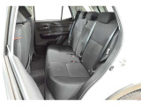 中古車をキレイで気持ちよくお乗りいただけるよう、エンジンルームからシートを外した洗浄まで、目に見えない部分も徹底的に洗浄しています!