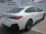 名鉄AUTOオリジナルコーティングMコートをはじめウインドフィルム施工、ドライブレコーダー取付、BMWパフォーマンスアクセサリーなど各種承ります。