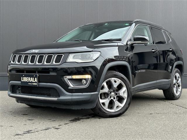 コンパス リミテッド 4WD 本革シート