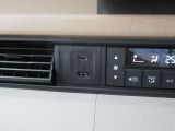 充電用USBジャック