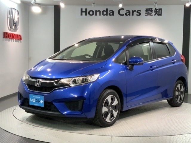 フィット 1.5 ハイブリッド Fパッケージ 助手席回転シート 