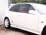 弊社はカスタムを得意としております。DampersやWORKホイール、オーディオカスタムなど、ご納車前にお客様のスタイルに合うカスタムやお車と一緒にオートローンにする事も可能となりますのでお気軽にご相談下さい