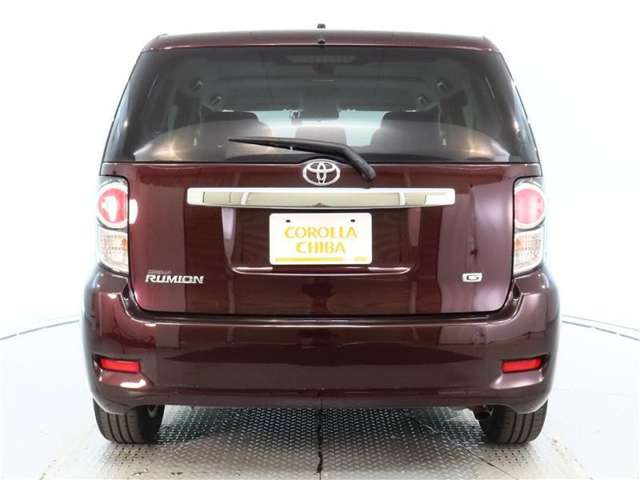 送料無料！即決！ＮＺＥ１５１　ルミオン　右　テールレンズ