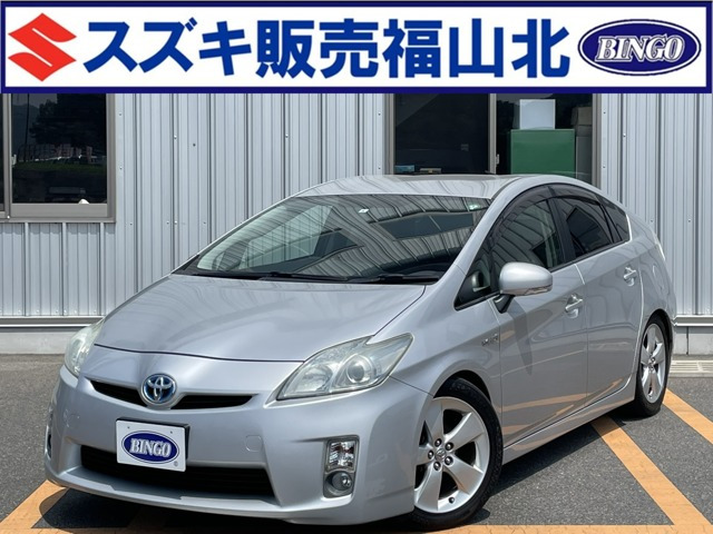 プリウス 1.8 S ローダウン/2本出しマフラー