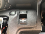 【電動パーキングブレーキ・ブレーキホールド】簡単なボタン操作で、毎日の運転が快適になります♪