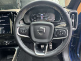 XC40 B4 AWD Rデザイン 4WD 
