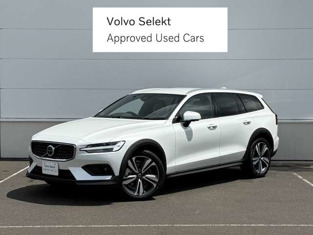 V60クロスカントリー アルティメット B5 AWD 4WD 