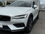 ◆ヘッドライト/VOLVOの代名詞ともいえるTシェイプのライトは、北欧神話のトールハンマーをイメージした意匠です