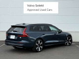◆バック/万が一を考え、安全性を重視する方に選ばれているVOLVO車。ドアを開閉するとその重み・厚みに驚くはず