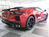 迫力あるクワッドエギゾーストのサウンドはこれぞアメリカンV8エンジン!純正リモートスタートシステムも採用されております!