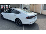 HONDAならではの技術で、低くて平らなフロアを実現。どなたでもスムーズに乗り降りできるよう配慮しています。