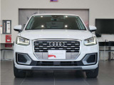 Q2 1.0 TFSI スポーツ 