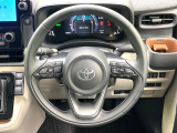 【ステアリングスイッチ】運転中、前方から目線をそらすことなく、オーディオ等の操作が可能な便利機能!安心&快適なドライブを演出してくれます♪
