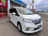 セレナ 2.0 ハイウェイスター 4WD 
