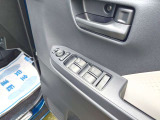 「車が壊れたらどうしたらいいの?」「事故の時ってどうするの?」クルマの事ってわからないことだらけ。でも、カーボならクルマのことはぜ〜んぶおまかせ!わからない事があればすぐにカーボにご連絡を!