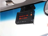 ◆ドライブレコーダー◆映像・音声などを記録する自動車用の装置です。 もしもの事故の際の記録はもちろん、旅行の際の思い出としてドライブの映像を楽しむことができます。