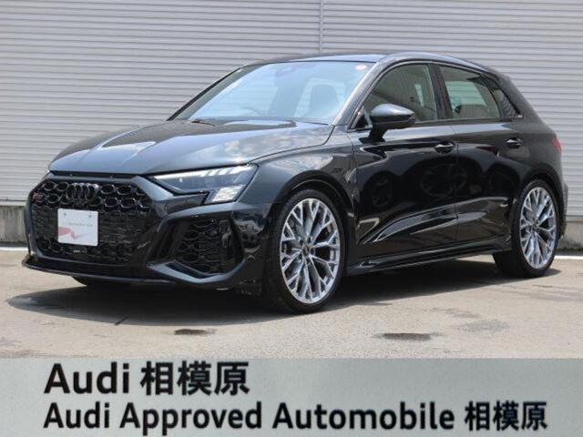 RS3スポーツバック2.5 4WD