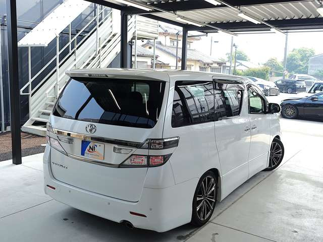 トヨタ ヴェルファイア 2.4 Z の中古車詳細 (14,000km, ホワイト