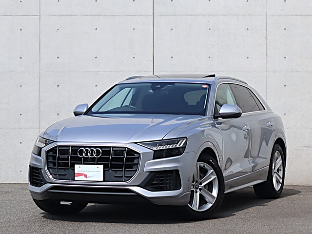 Q855 TFSI クワトロ デビューパッケージ ラグジュアリー 4WD