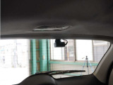 この車にはリアにもドライブレコーダーを装備しております◆映像・音声などを記録する自動車用の装置です。 もしもの事故の際の記録はもちろん、旅行の際の思い出としてドライブの映像を楽しむことができます。