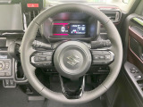ステアリングも使用感が少なく、きれいな状態となっております♪