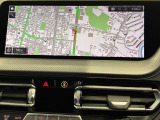iDriveHDDナビゲーションになります。操作はコントローラーとタッチパネルにて操作いただけます。