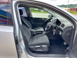 運転する際の心地よさは、シートが大部分を占めるかと思います。ぜひ一度実車をご確認下さい!