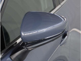 【ドアミラーウインカー】格好良さだけではなく対向車両からの視認性もよく安全に走行する為の安全装備のひとつです。