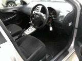 広々とした座席周りで運転もしやすいです!